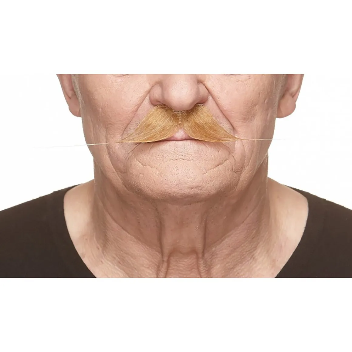 Mustasch, baron blond